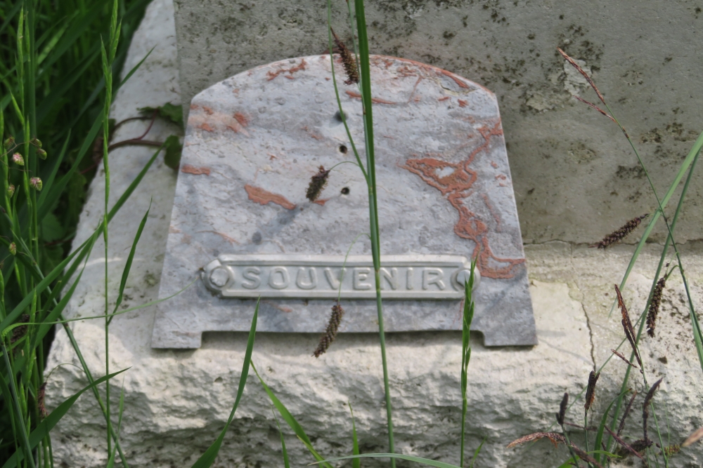 Gedenkteken Saint-Remy-la-Calonne #4