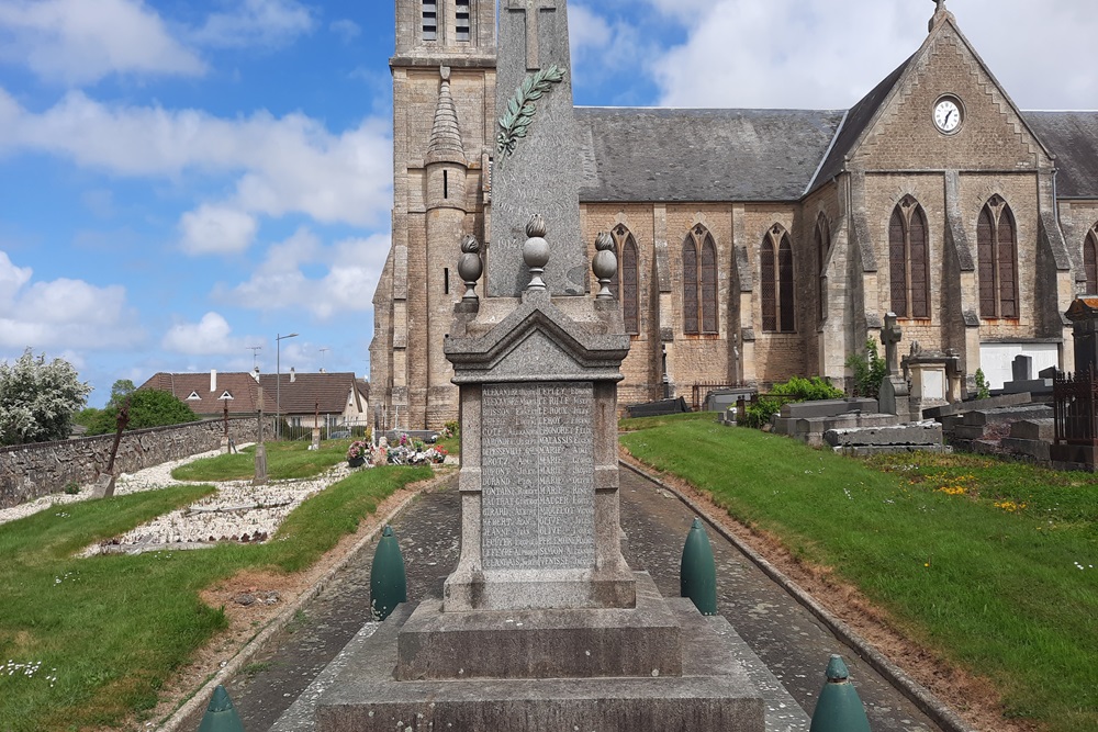 Oorlogsmonument Begraafplaats La Cambe #2