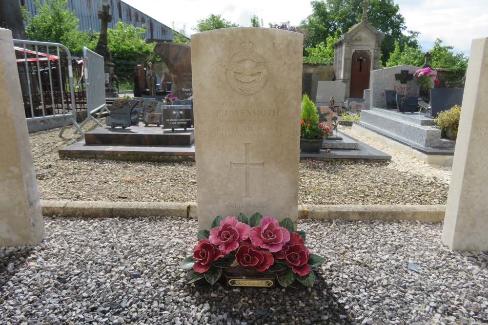 Commonwealth War Graves Souilly #3