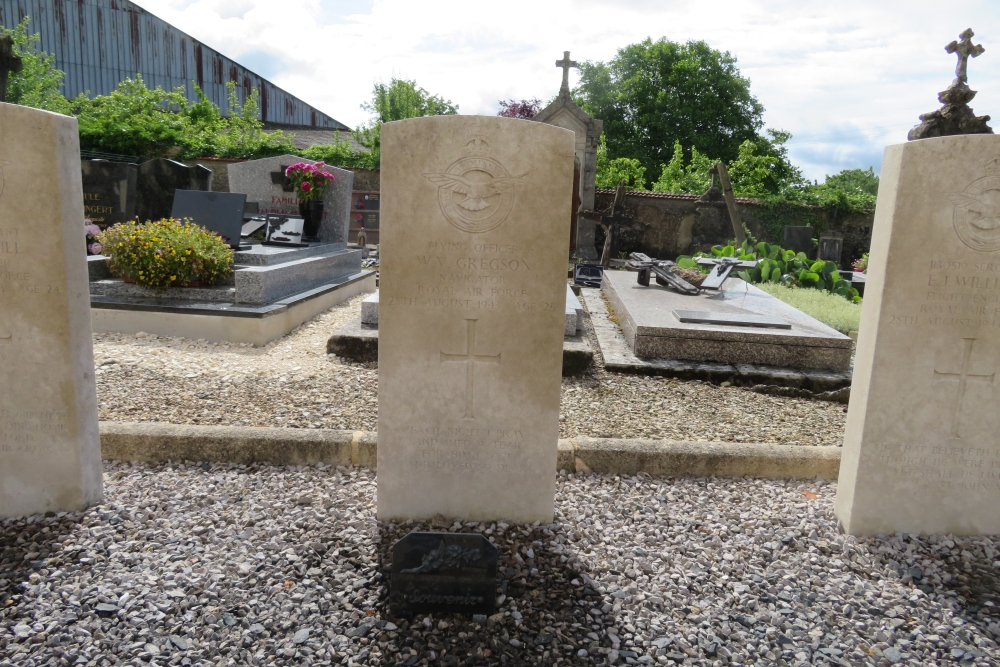 Commonwealth War Graves Souilly #7