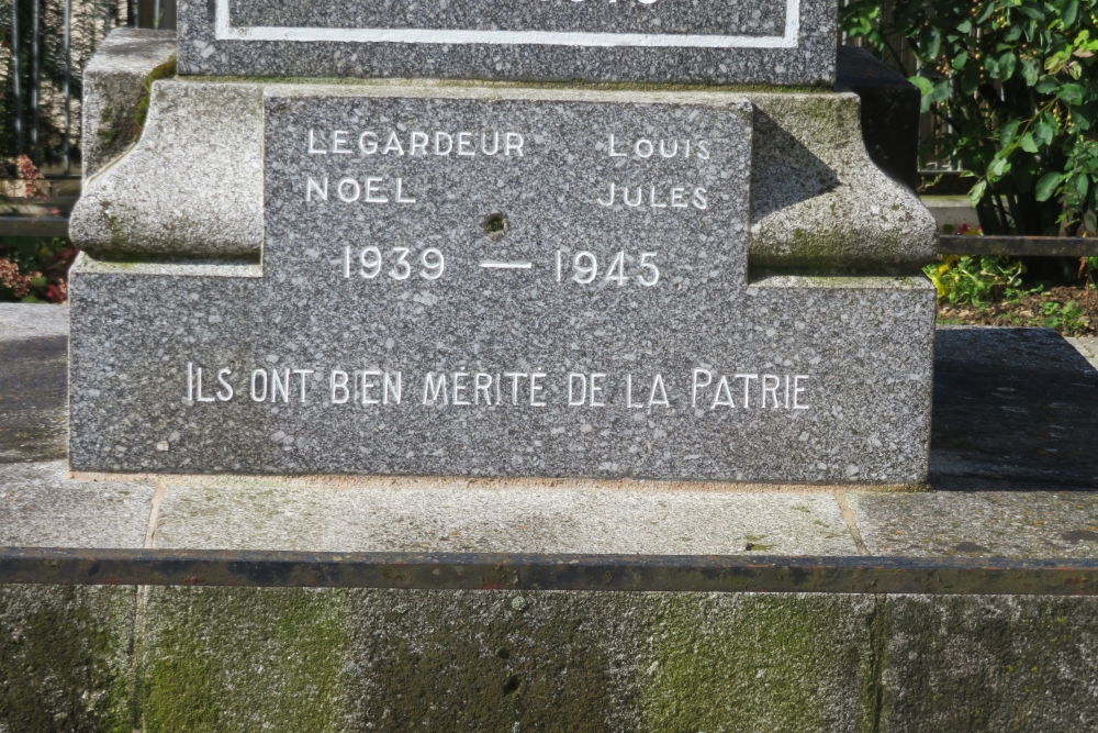 Oorlogsmonument Souilly #7