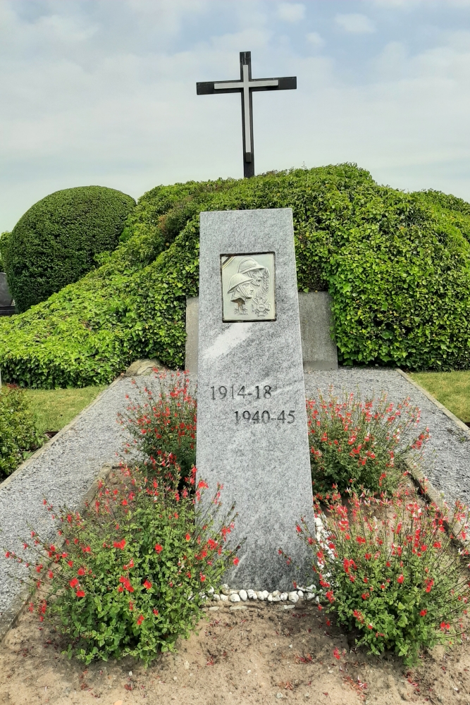 Oorlogsmonument Begraafplaats Wenduine