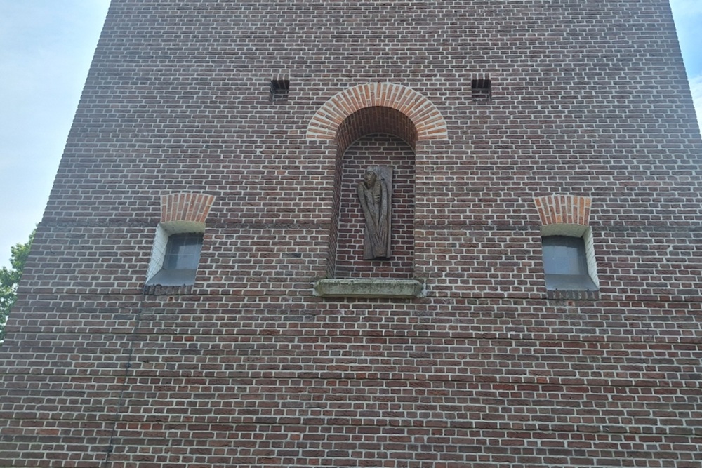 War memorial Breedeweg Groesbeek #2