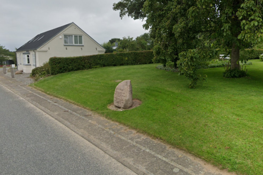 Memorial Stone Liberation & Reunification (Tornum) #2