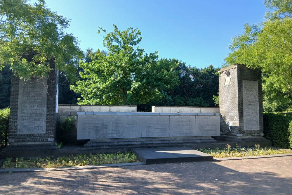 Oorlogsmonument Aartselaar