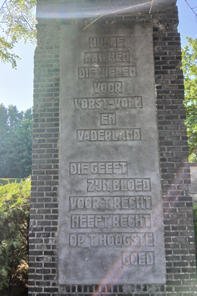 Oorlogsmonument Aartselaar #5