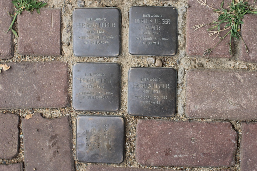 Stumbling Stones Akerstraat 18