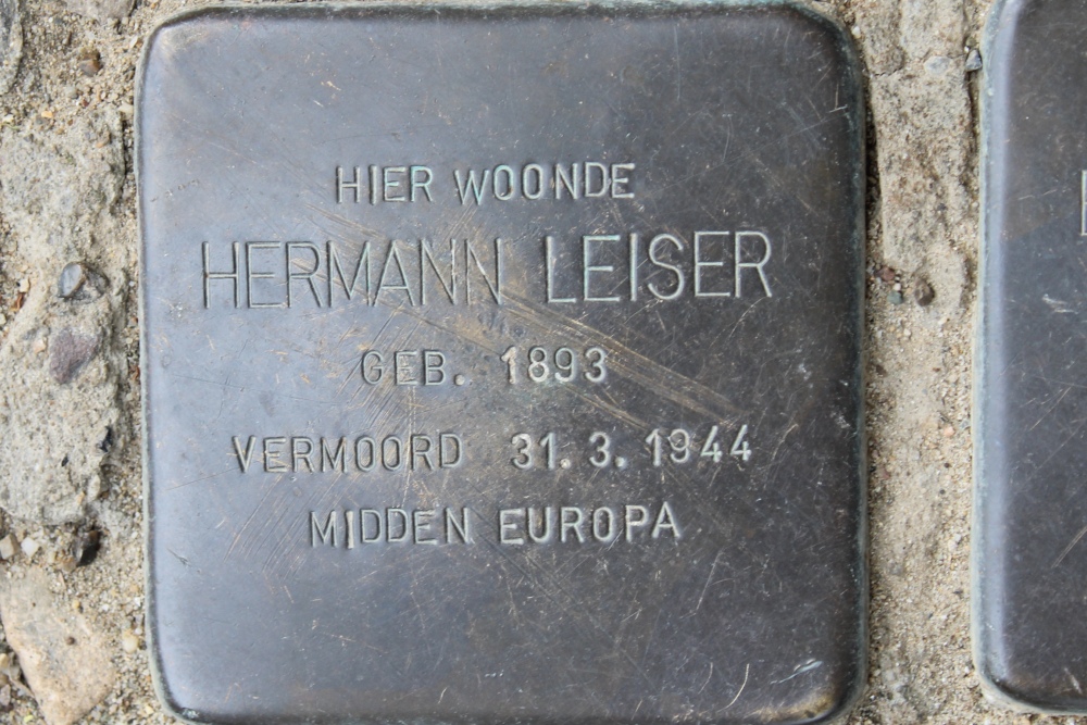 Stumbling Stones Akerstraat 18 #2