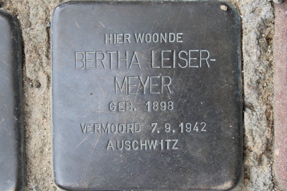 Stumbling Stones Akerstraat 18 #3