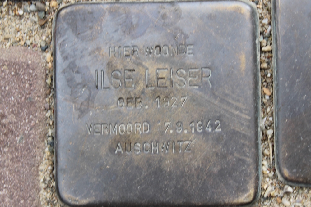 Stumbling Stones Akerstraat 18 #6