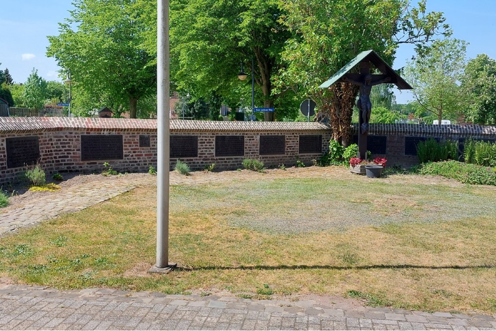 War Memorial Kessel #7