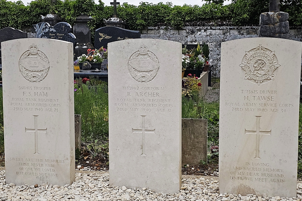 Oorlogsgraven van het Gemenebest Gemeentelijke Begraafplaats Ardres #3