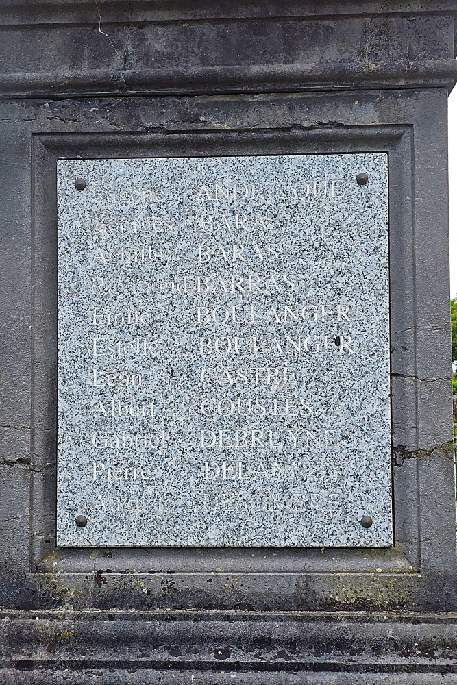 War Memorial Communal Cemetery Ardres #4