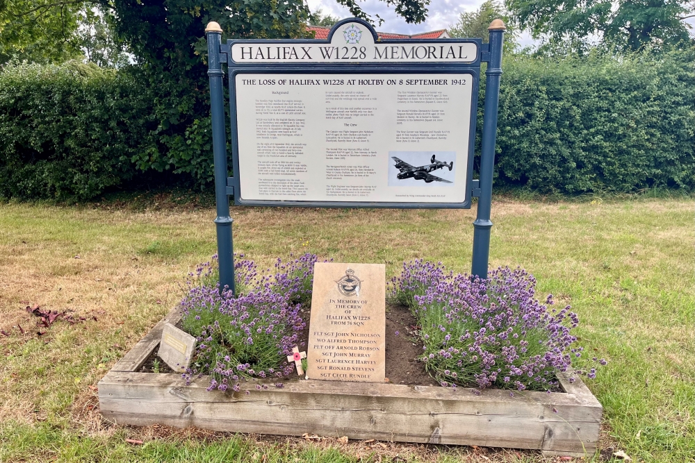Crashsite Handley Page Halifax W1228