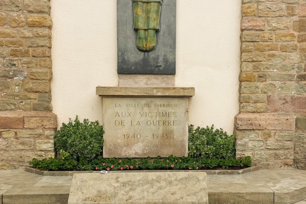Oorlogsmonument Diekirch #4