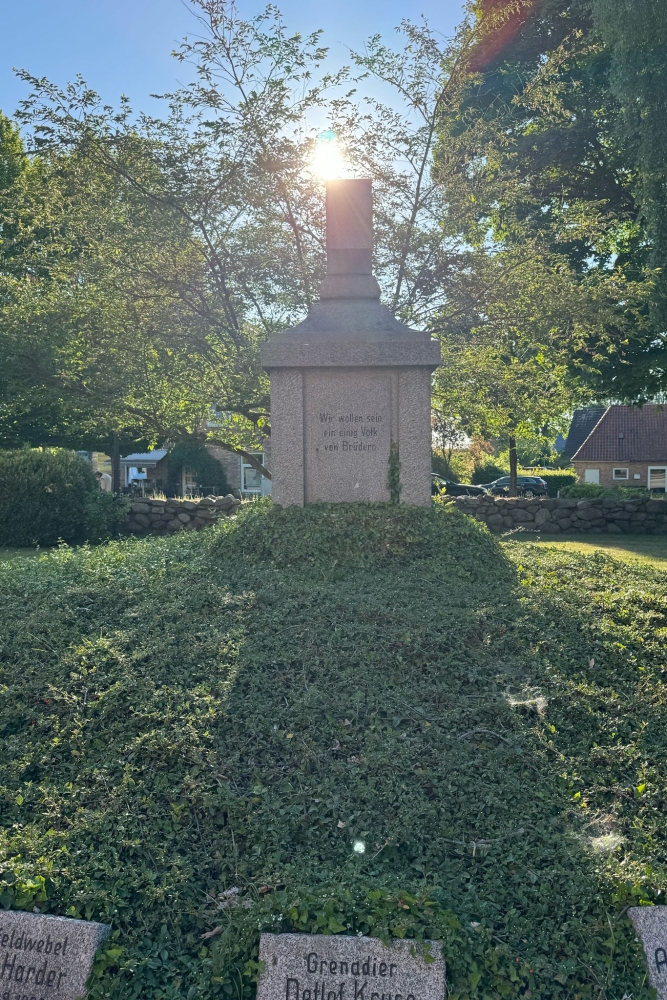War Memorial Großenaspe #6