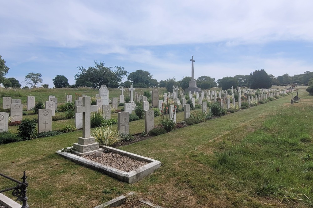 Commonwealth War Graves WWI Plot Bear Road Cemetery #1