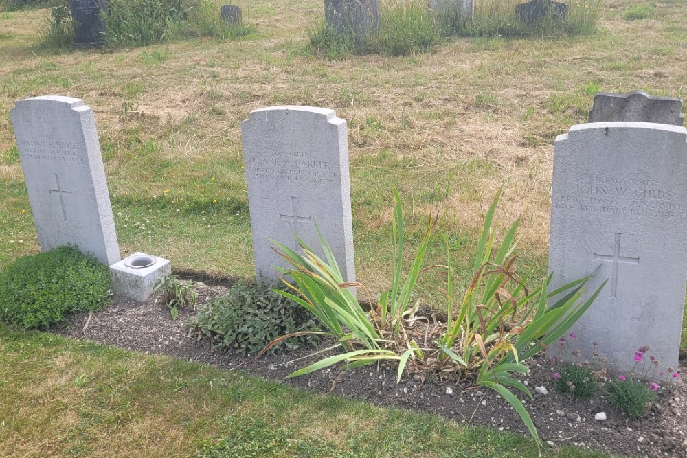 Commonwealth War Graves WW2 Plot Bear Road Cemetery Brighton #3