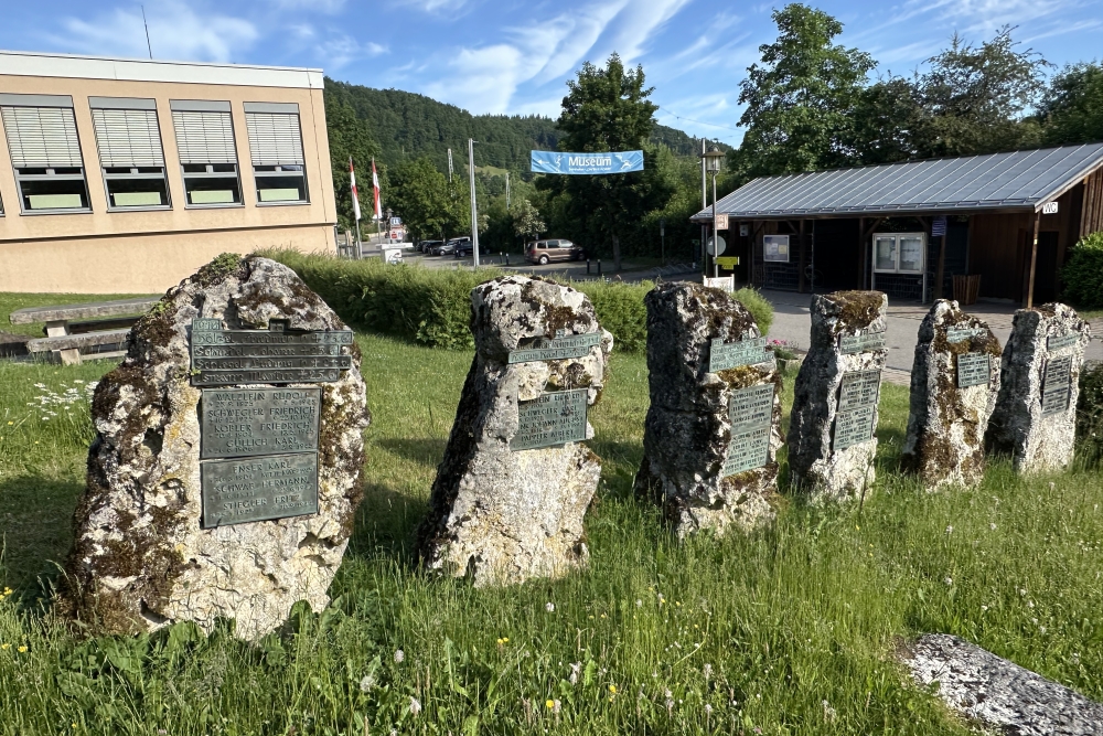 War Memorial Solnhofen Bahnhofstraße #4