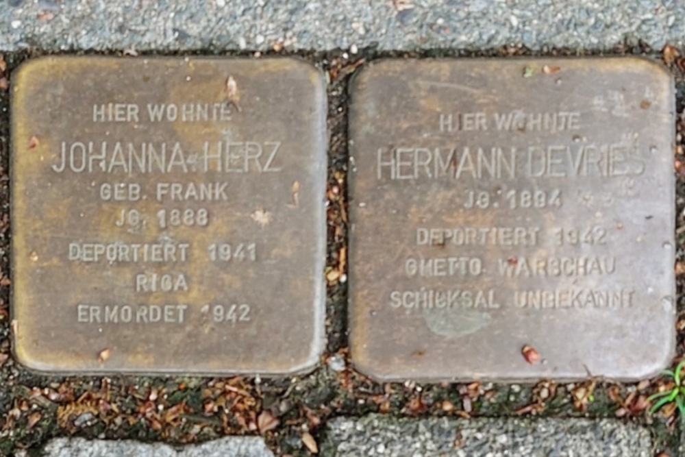 Stumbling Stones Lohstraße 17 #5