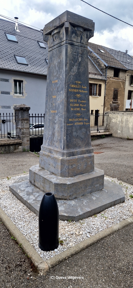 War Memorial Laffrey #4