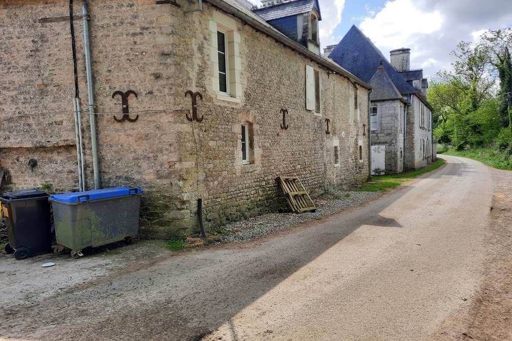 Manoir De Brecourt - Easy Company #5