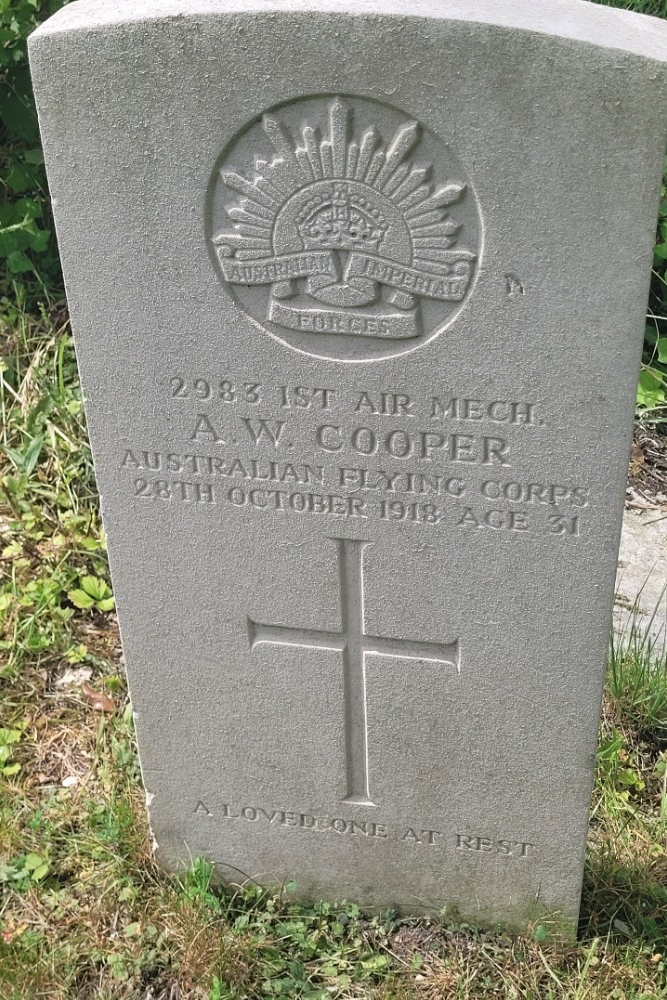 Commonwealth War Graves Brighton Borough (Extra-Mural) Cemetery #3