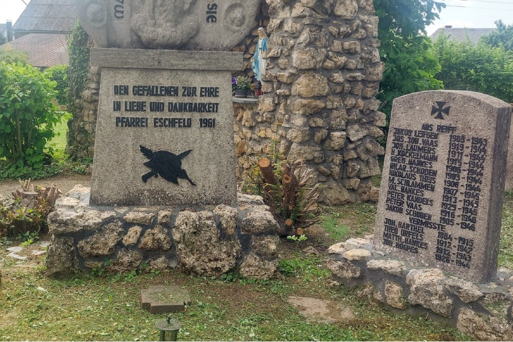War Memorial Eschfeld #5