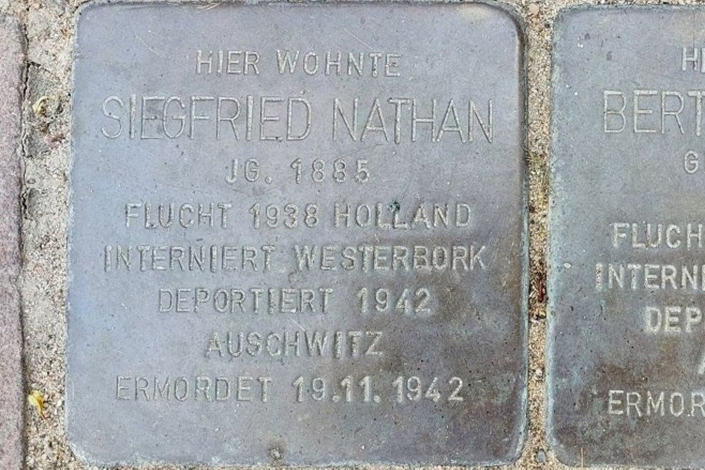 Stolpersteine Nonnenplatz 7 #2