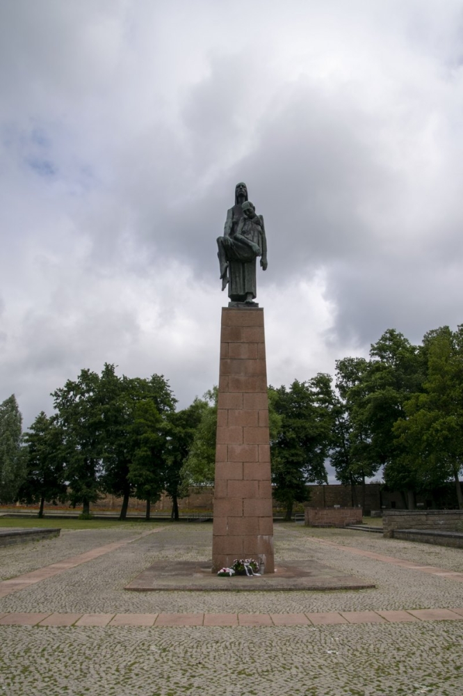 Monument 