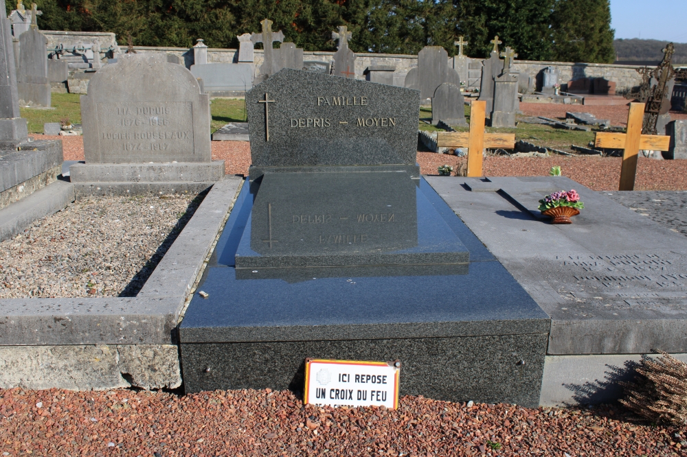 Belgian Graves Veterans Boussu-lez-Walcourt #2