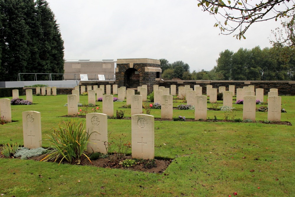 ANZAC Cemetery Sailly-sur-la-Lys #3