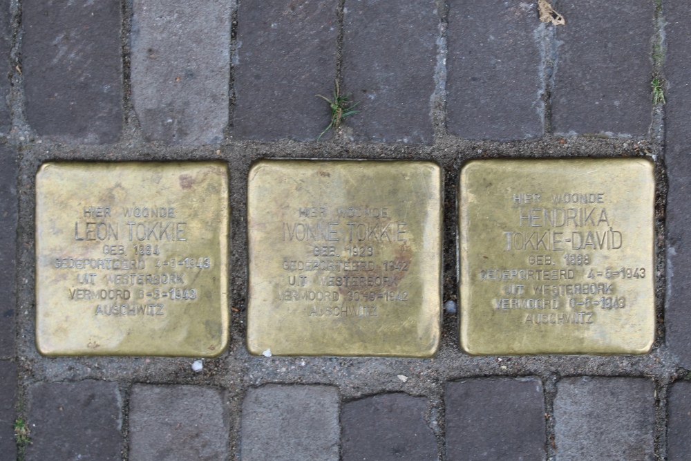 Stumbling Stones Stille Veerkade 1