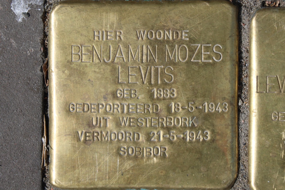 Stumbling Stones Paviljoensgracht 37 #2