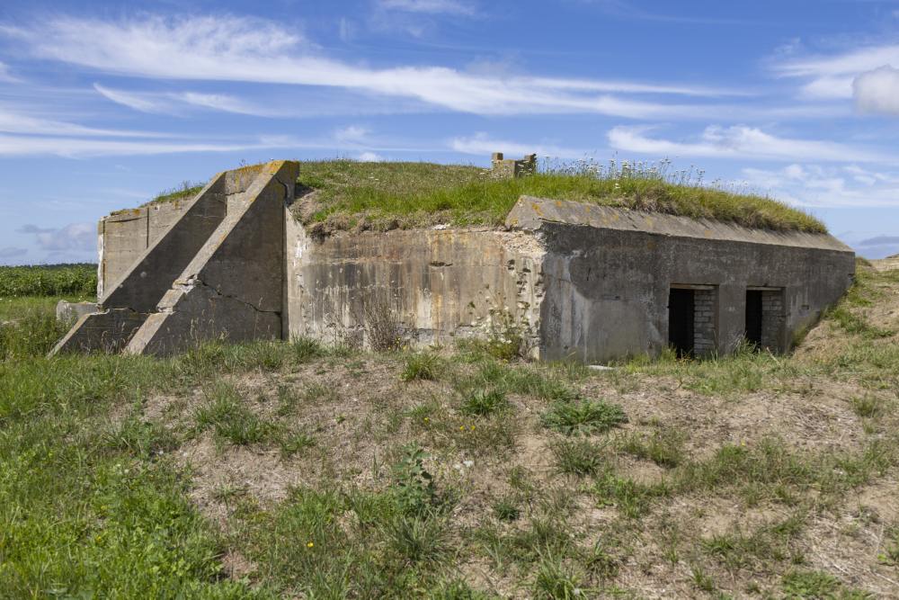 Fliegerhorst Bergen: Wn. 7 - Küver 450b Bunker (P39) #2