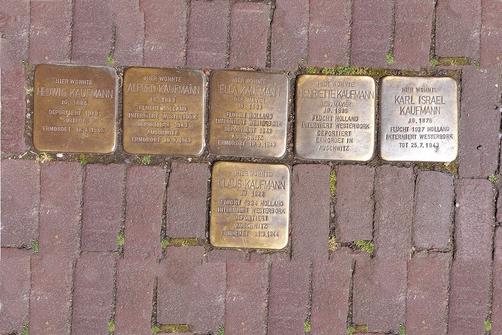 Stumbling Stones Hartstraße 2 #1