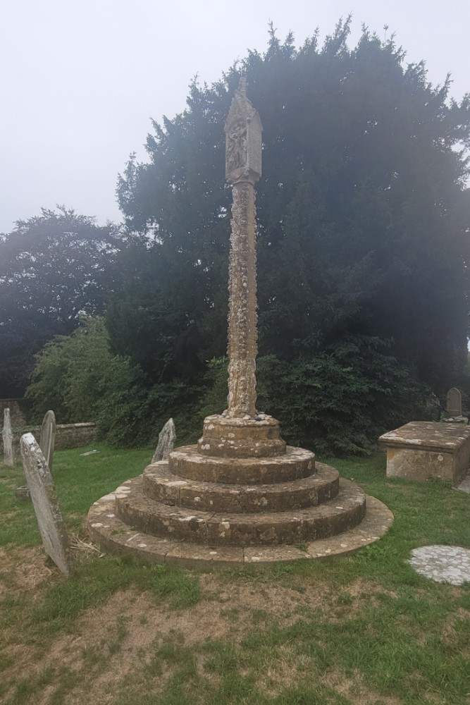 Oorlogsmonument Trent #2