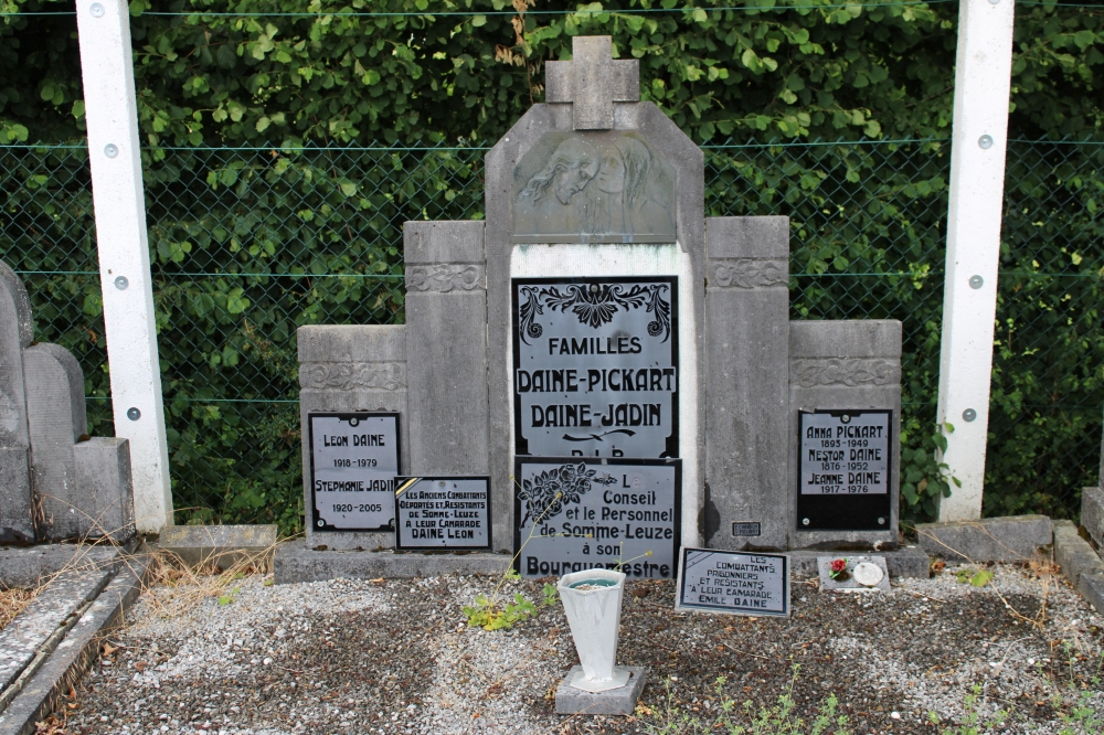 Belgian Graves Veterans Somme-Leuze #5