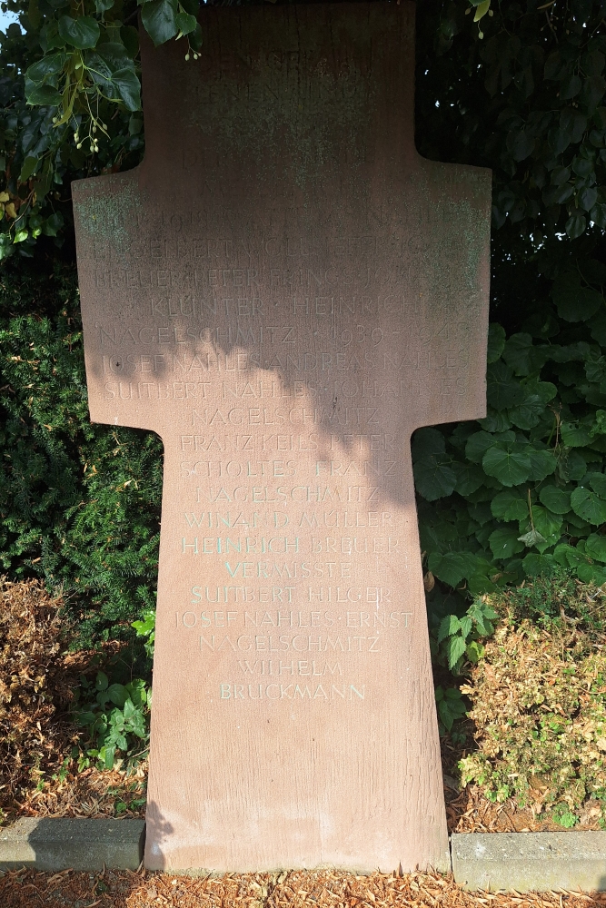 Oorlogsmonument Merzenich #2