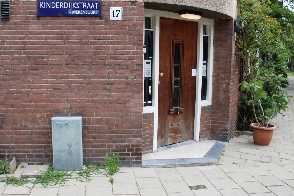 Stumbling Stones Kinderdijkstraat 17 #4