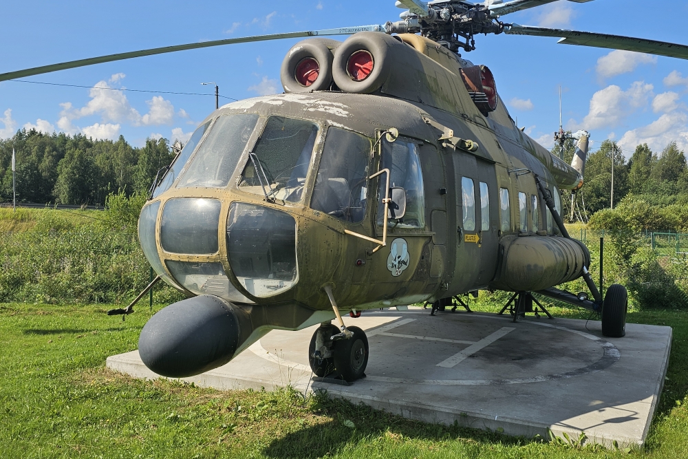 Hanssin-Jukka Hangar Tuulos #5