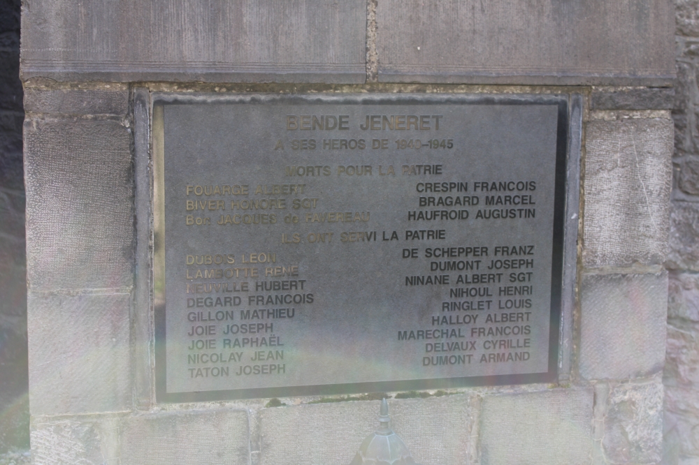 Oorlogsmonument Jenneret #2