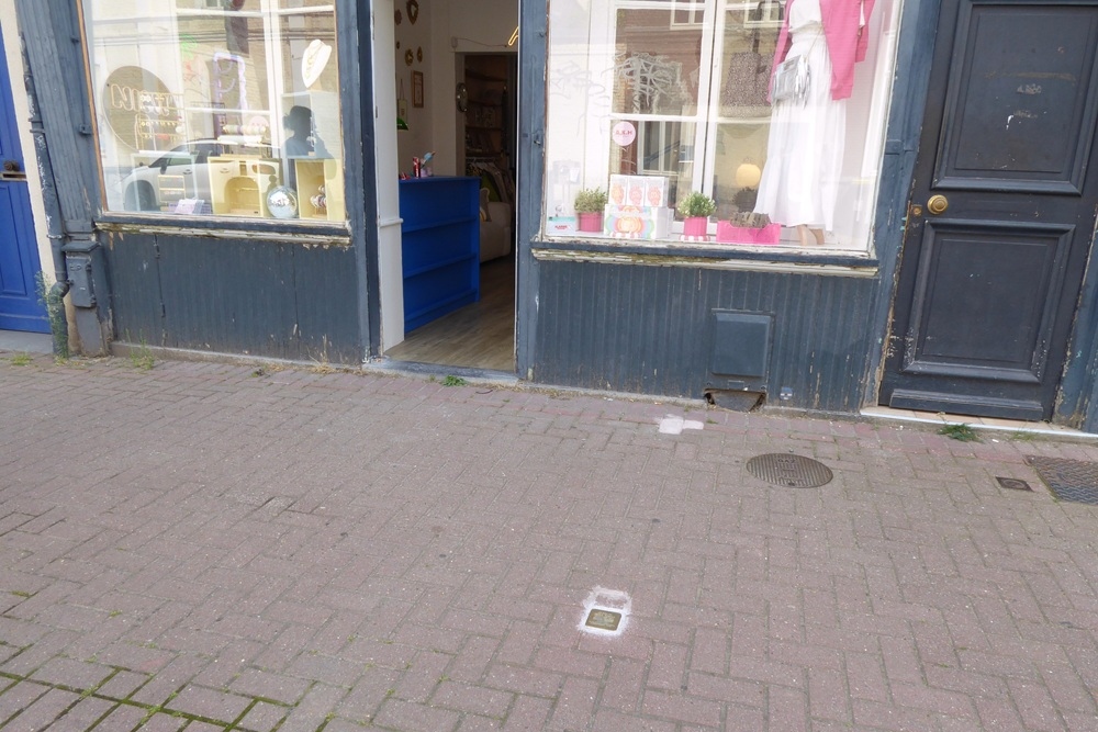 Stumbling Stone Rue de Valmy 25 #2