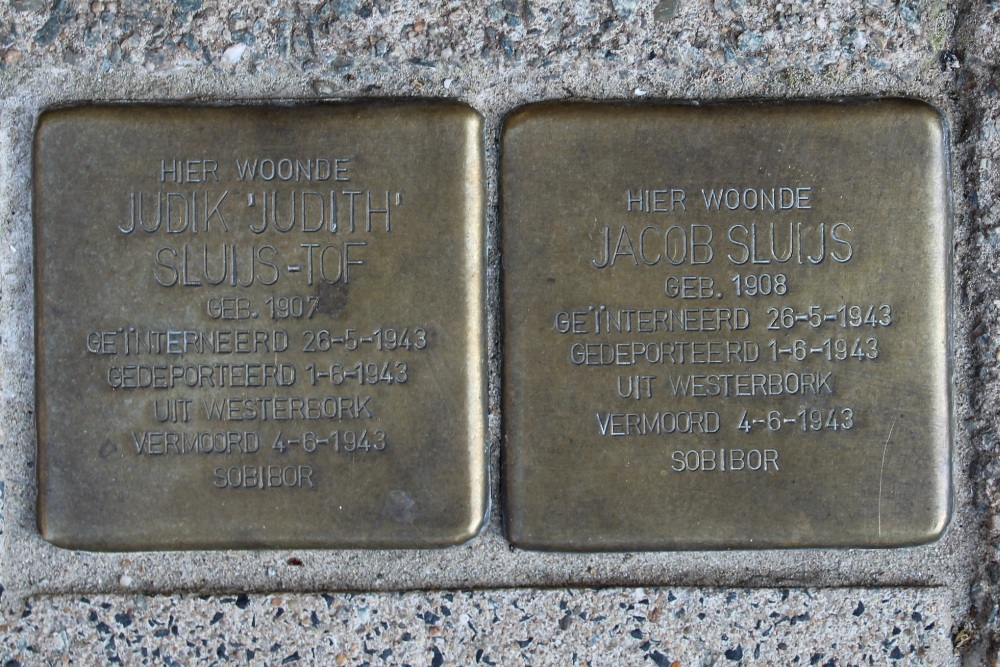 Stumbling Stones Volkerakstraat 52