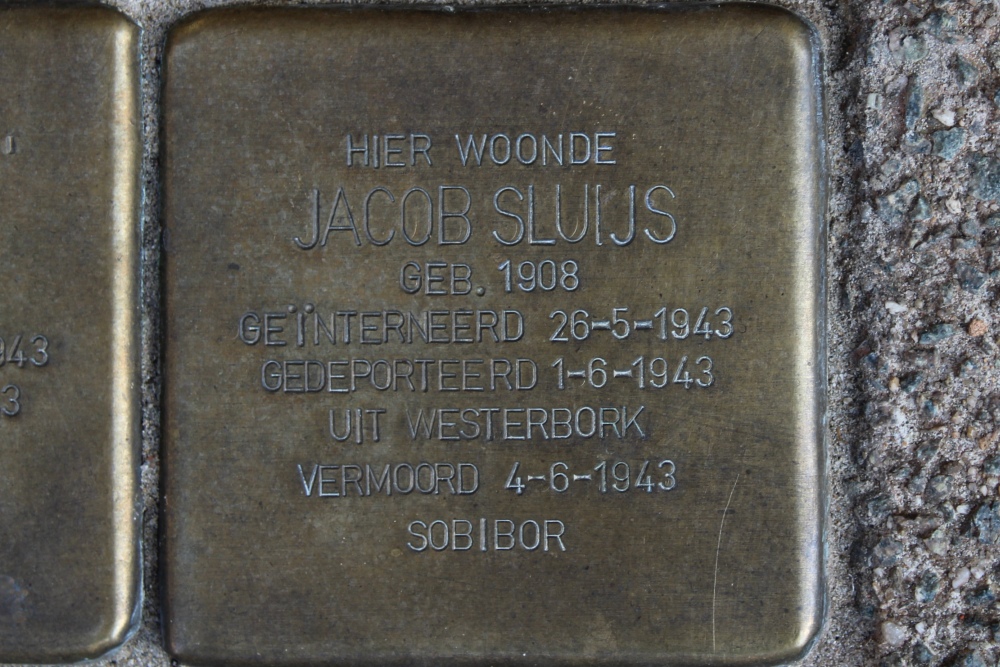 Stolpersteine Volkerakstraat 52 #3
