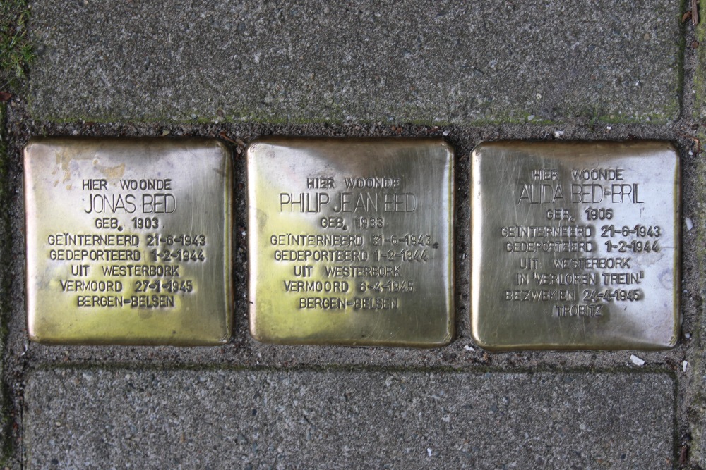 Stumbling Stone Churchill-laan 215 #1