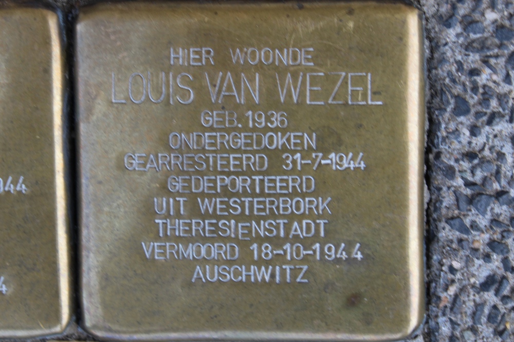 Stolpersteine Maasstraat 71 #4