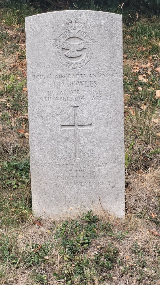 Oorlogsgraven van het Gemenebest St Andrew Churchyard #4