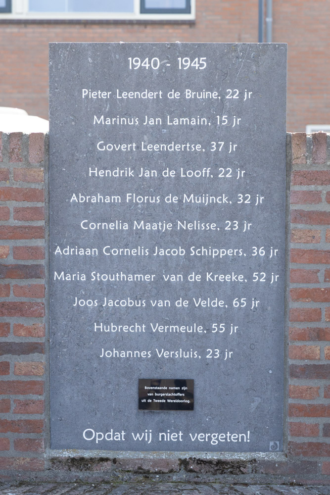 Monument Burgerslachtoffers Kamperland #2