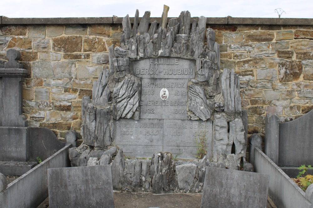Belgian War Graves Modave